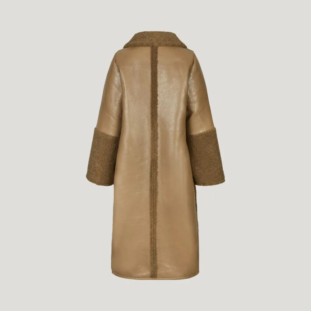 Baum Und Pferdgarten Dea Coat in Camel Camel