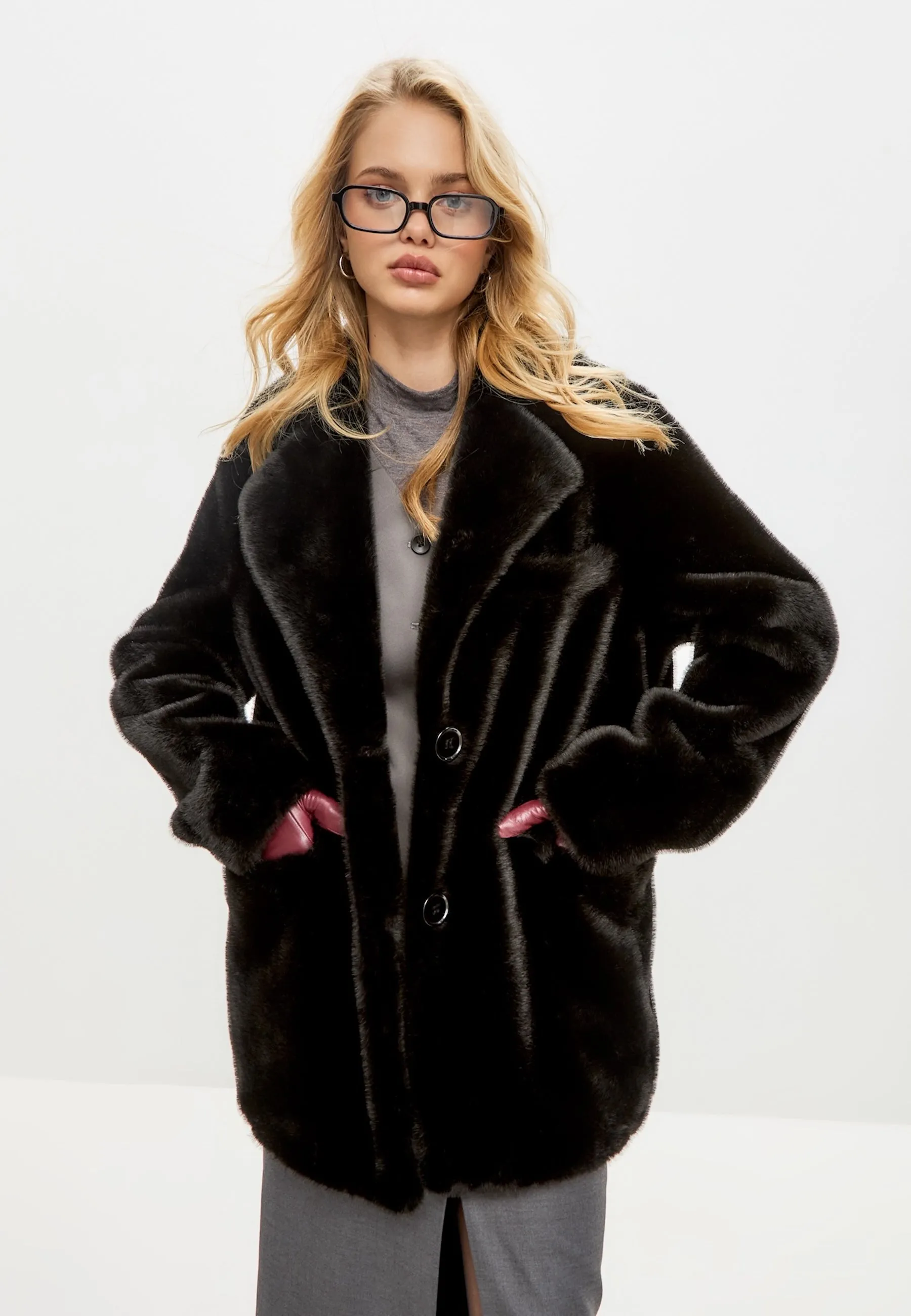 Chic Faux Fur Coat Niuvis - Black