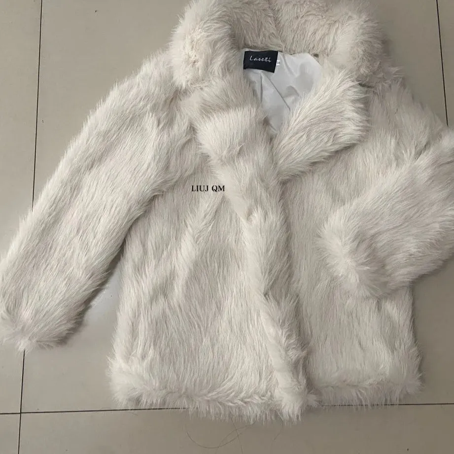 Chic Fluffy collar furry Faux Fur coat