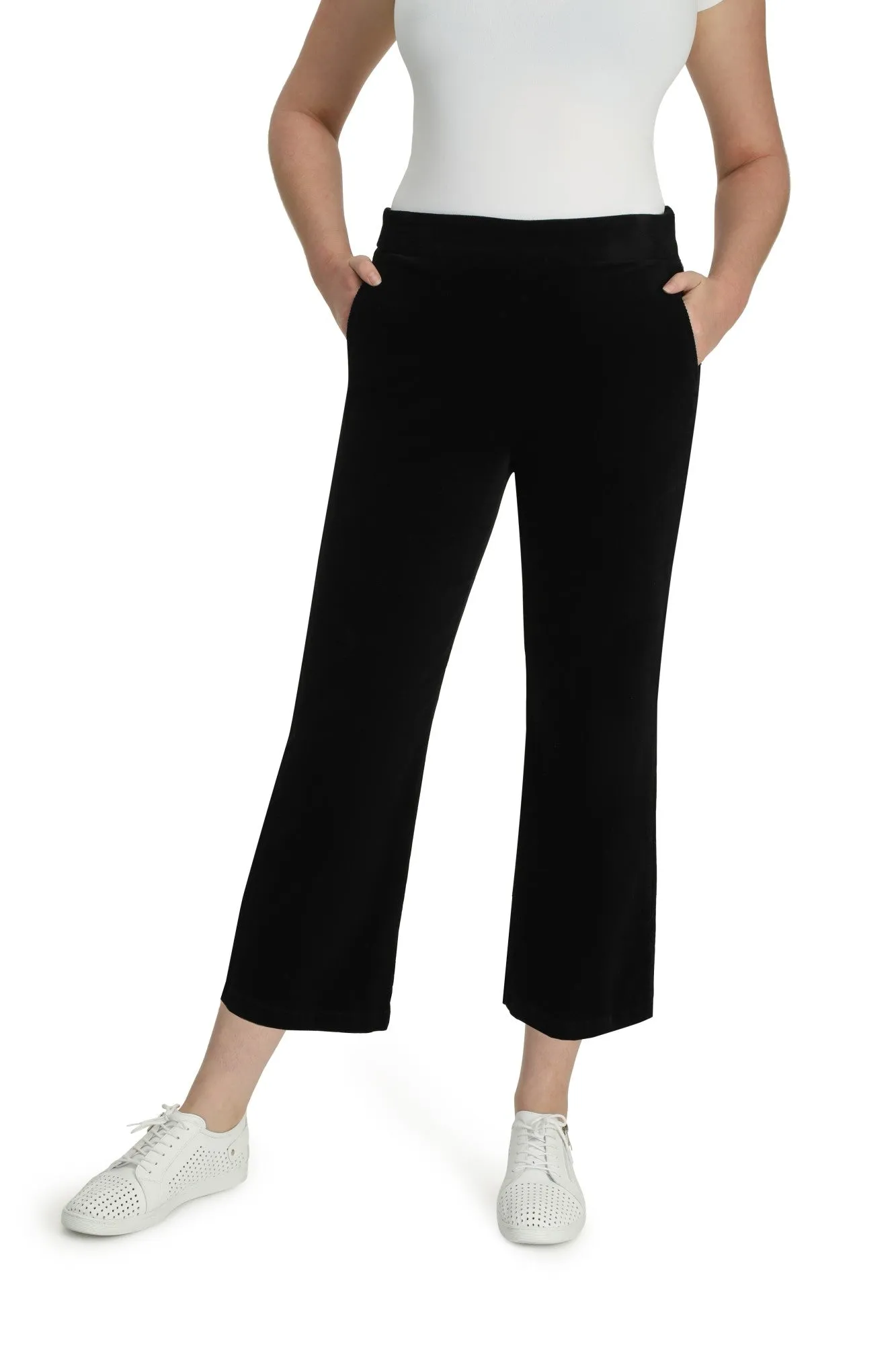 Corduroy wide leg Crop Pants | BLACK | 6190ZR