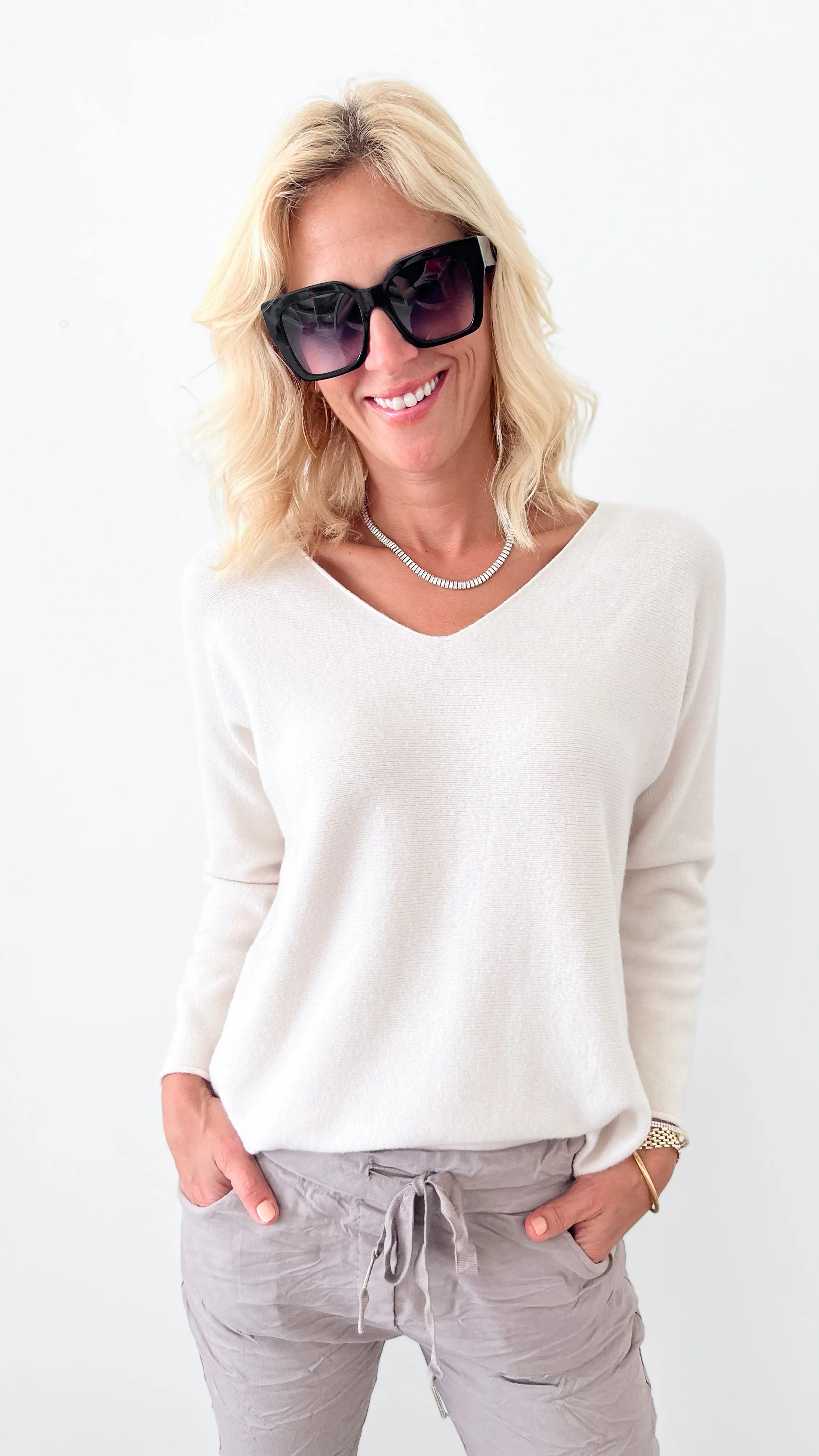 Soho Italian V-Neck Pullover - Ecru